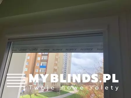 Rolety zewnętrzne w bloku
